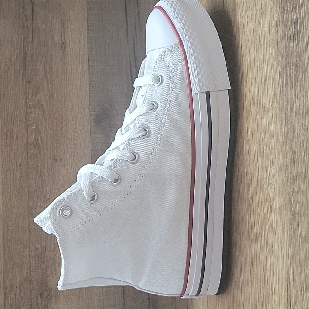 Converse White Sneakers with Blue Star Logo - Picture 7 of 13